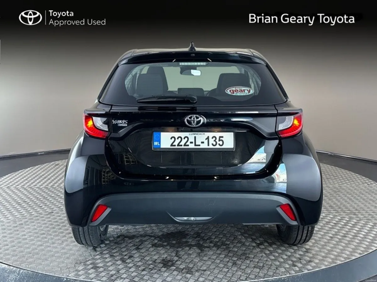 Toyota Yaris YARIS 1.0 LUNA - Image 4