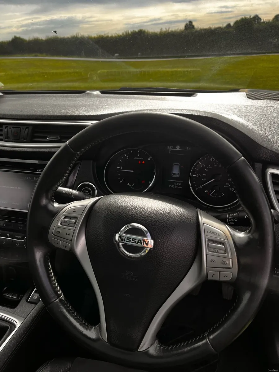 Nissan Qashqai TEKNA 2017 - Image 4