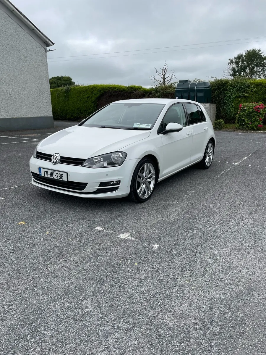 Volkswagen Golf 1.6 LOW MILEAGE HIGH SPEC - Image 1