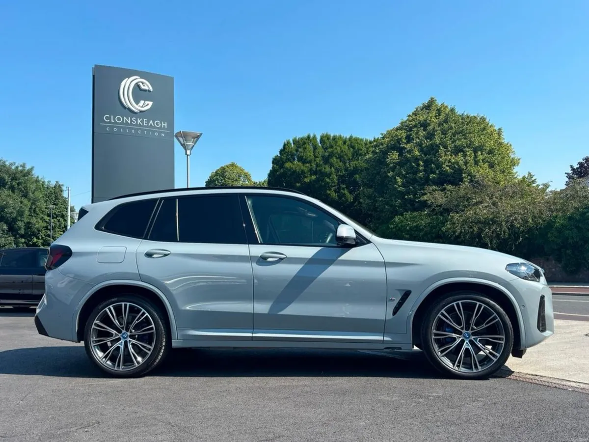 BMW X3 X3MN 4DR Auto - Image 2