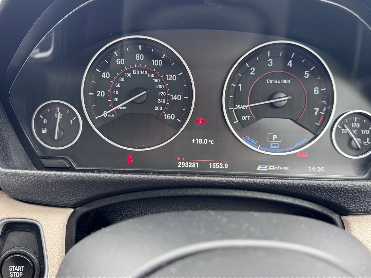 BMW 3-Series 2016 - Image 3