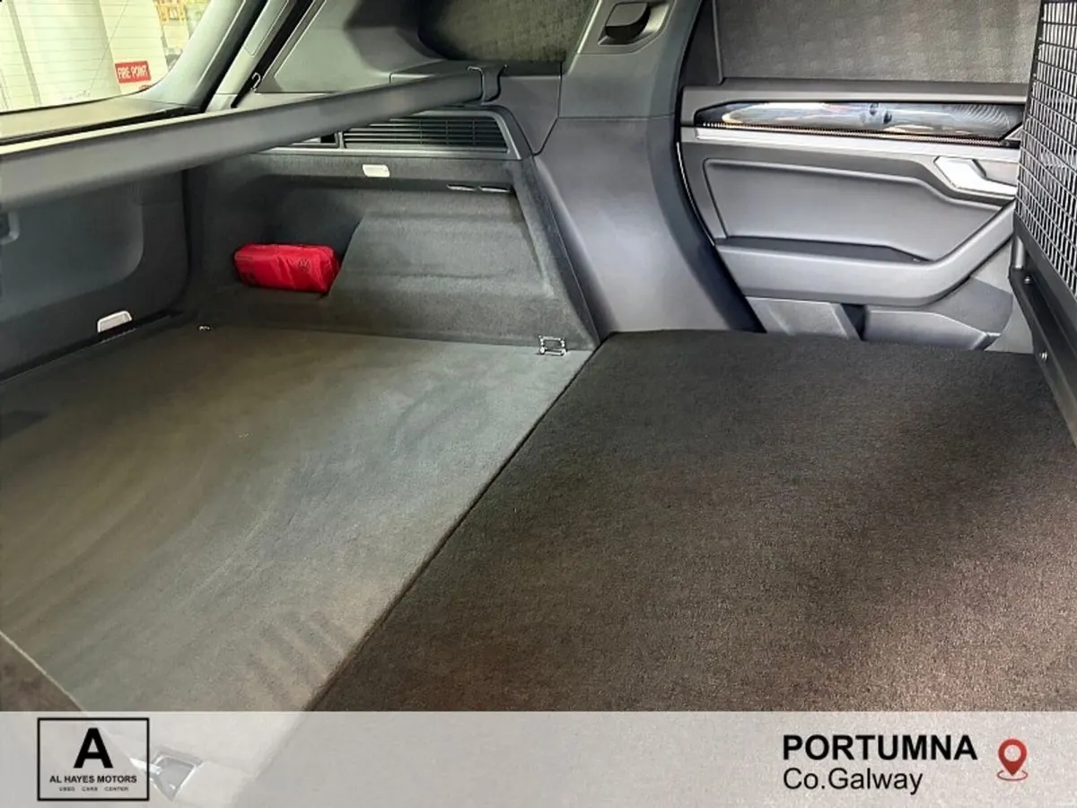Volkswagen Touareg 2-SEATER COMMERCIAL 3.0TDI 231H - Image 4