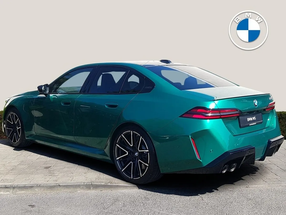 BMW M5 4.4 - Image 3