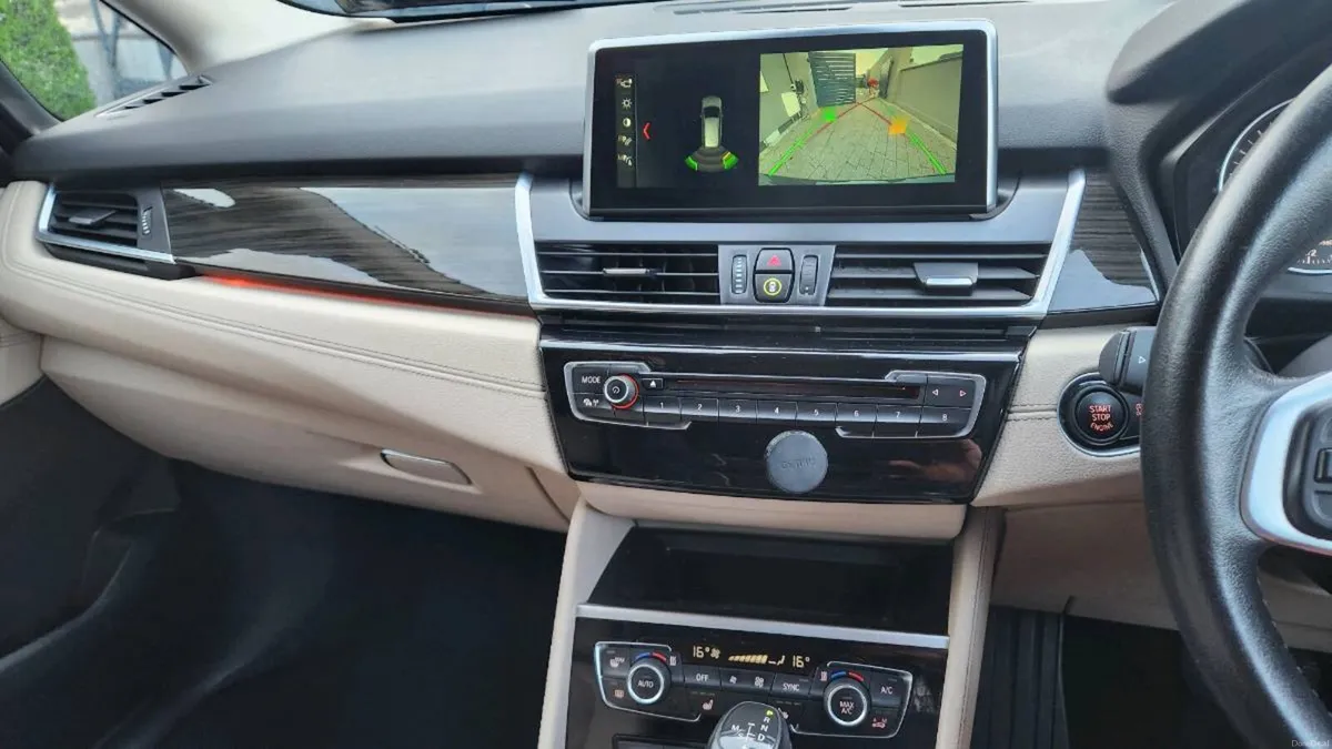BMW 2-Series 2016 - Image 4