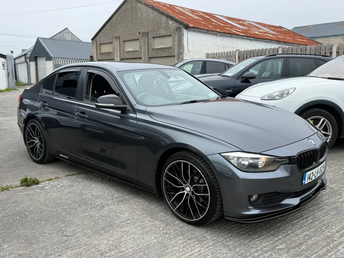 ⚫️BMW 320D (142) AUTOMATIC - Image 2