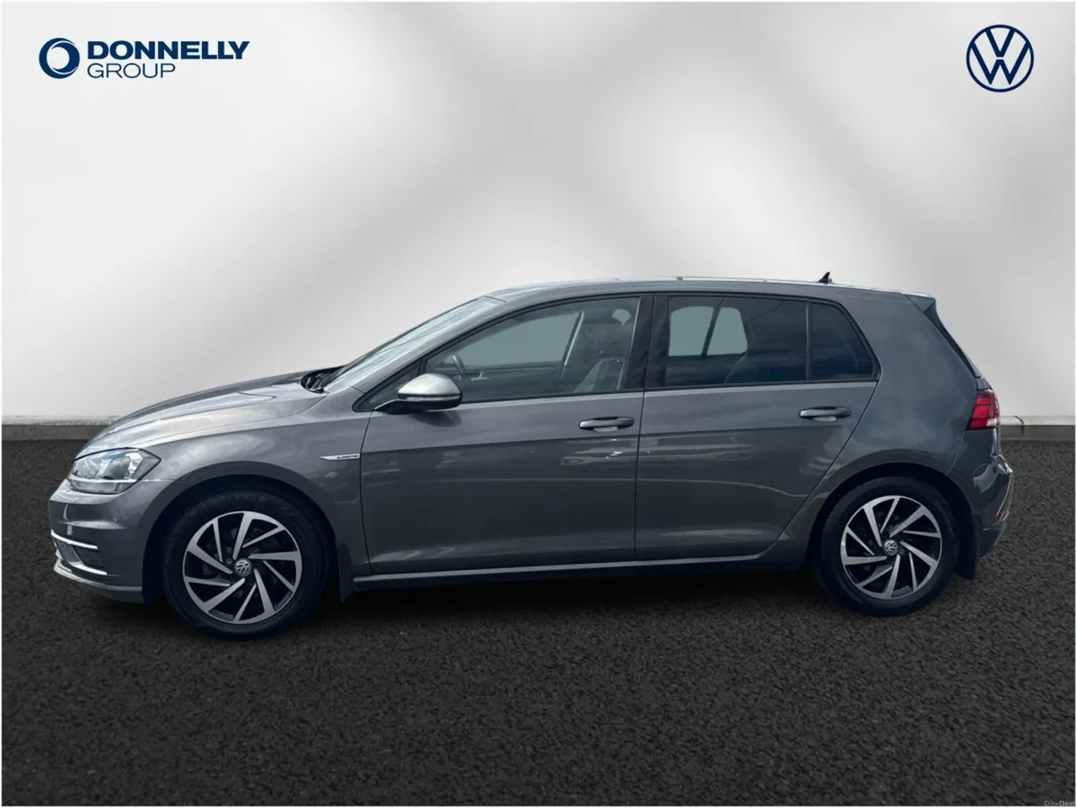 Volkswagen Golf Hatchback Match - Image 4