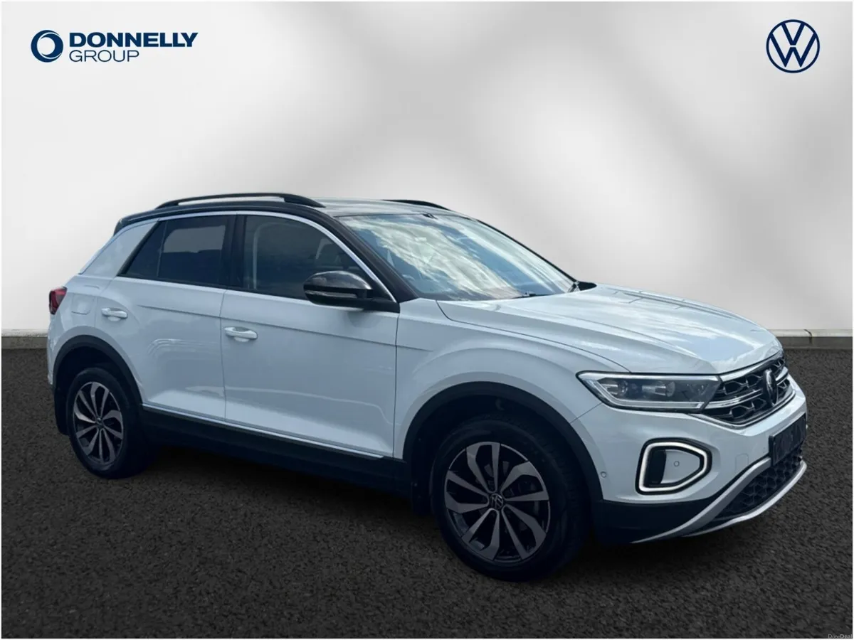 Volkswagen T-roc Hatchback Style - Image 1