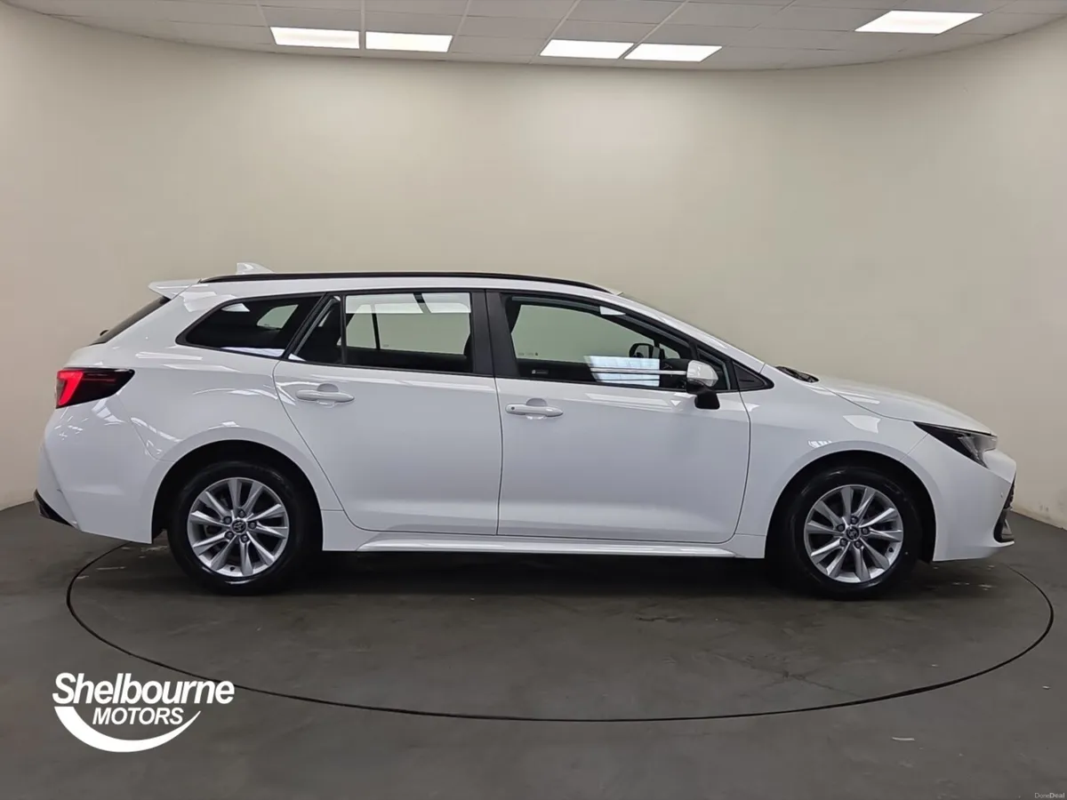 Toyota Corolla Touring Sport Icon - Image 3