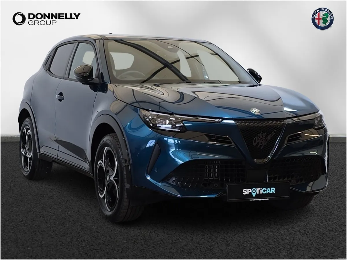 Alfa Romeo Junior Hatchback - Image 1