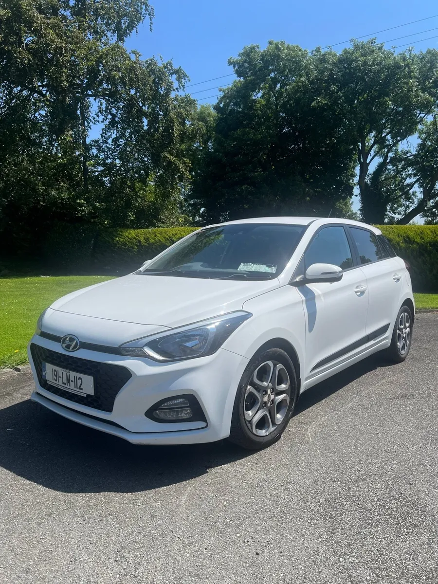 Hyundai i20 2019 - Image 2