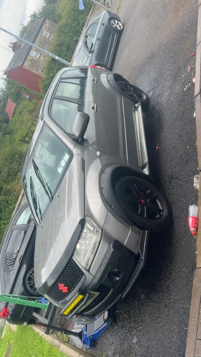 4WD Suzuki Grand Vitara 2.0i Auto Nctd+Taxed - Image 2