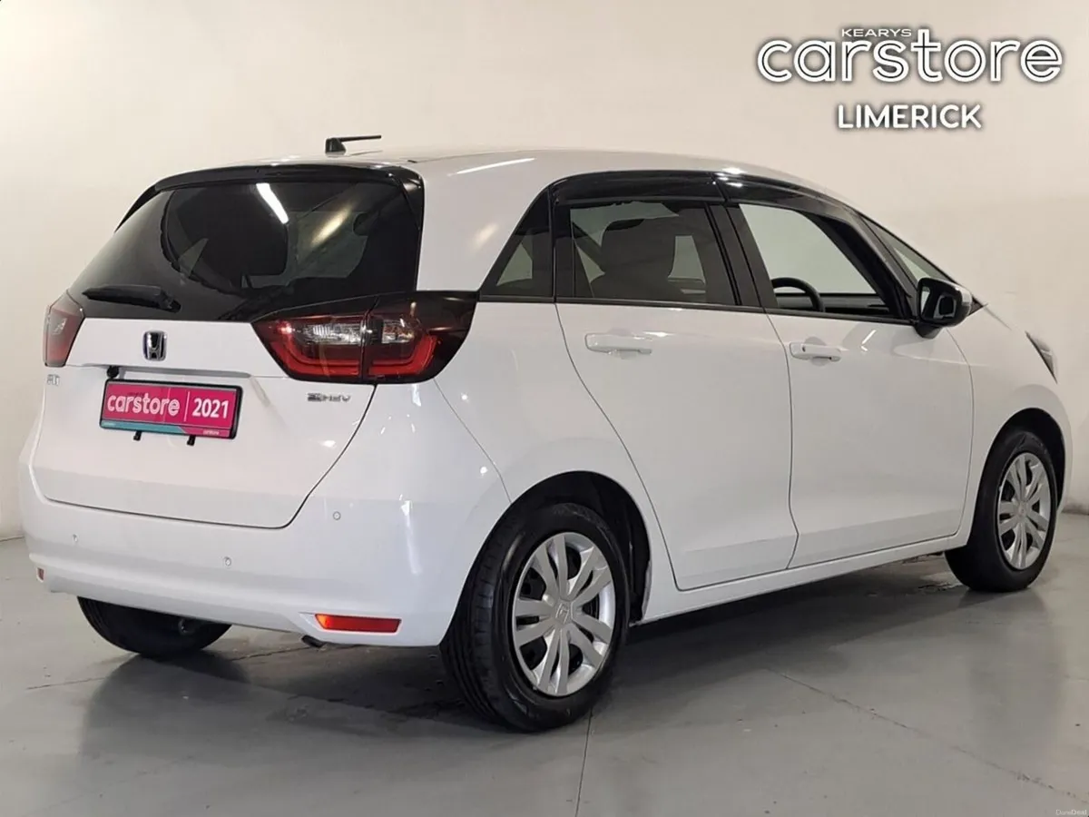 Honda Fit 1.5 HYBRID - Image 3