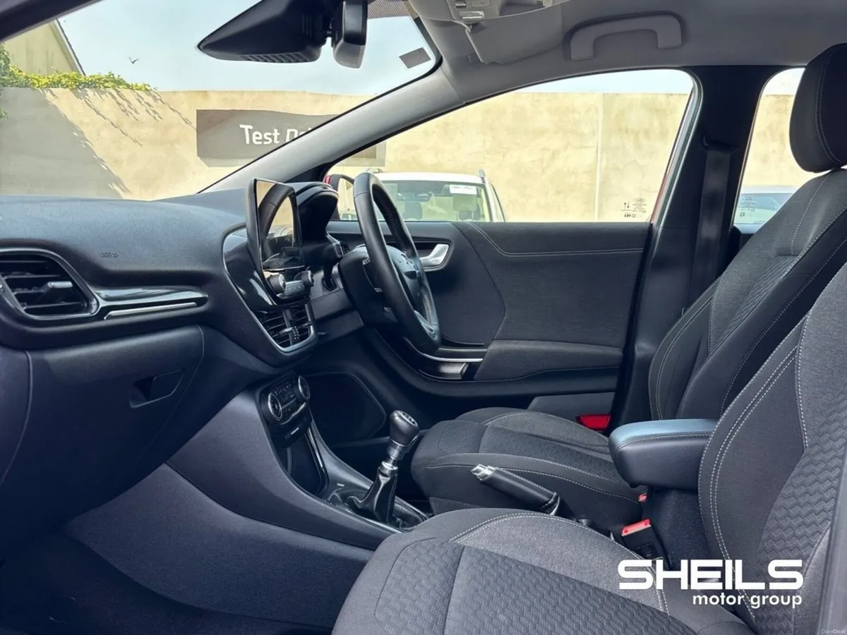 Ford Puma 1.0L EcoBoost Hybrid 125PS Titanium - Image 5