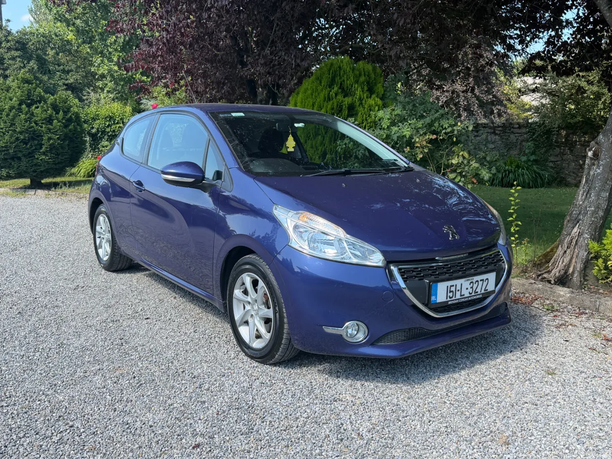 Peugeot 208 - Image 2
