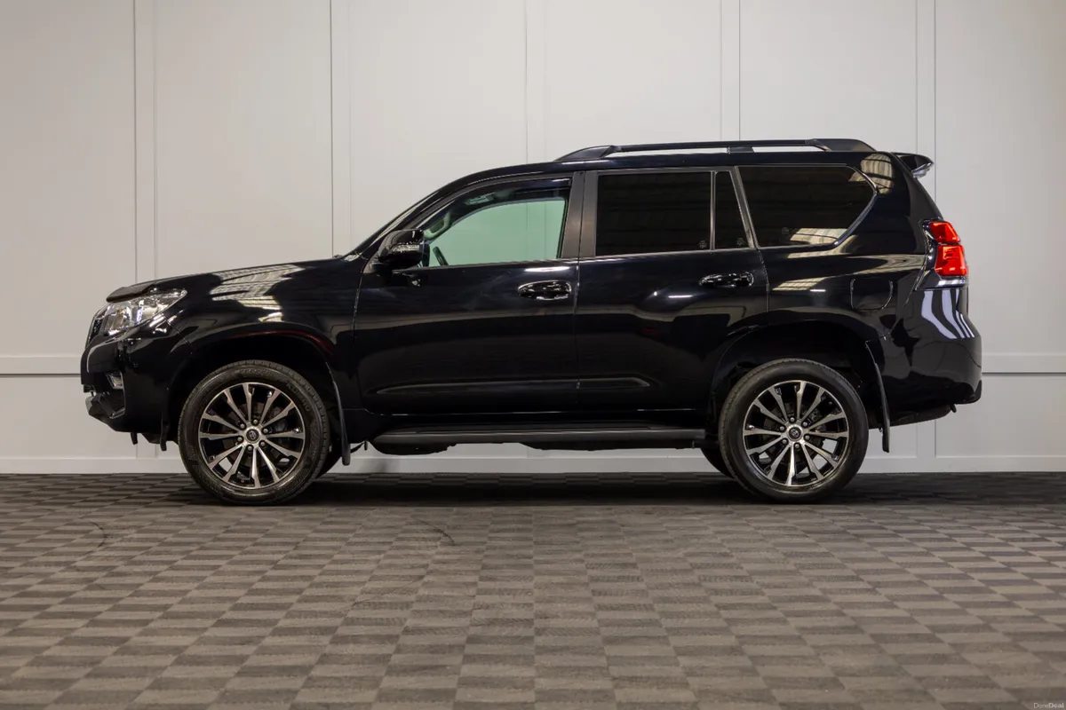 2023 Toyota Land Cruiser LWB 2 Seat Commercial - Image 3