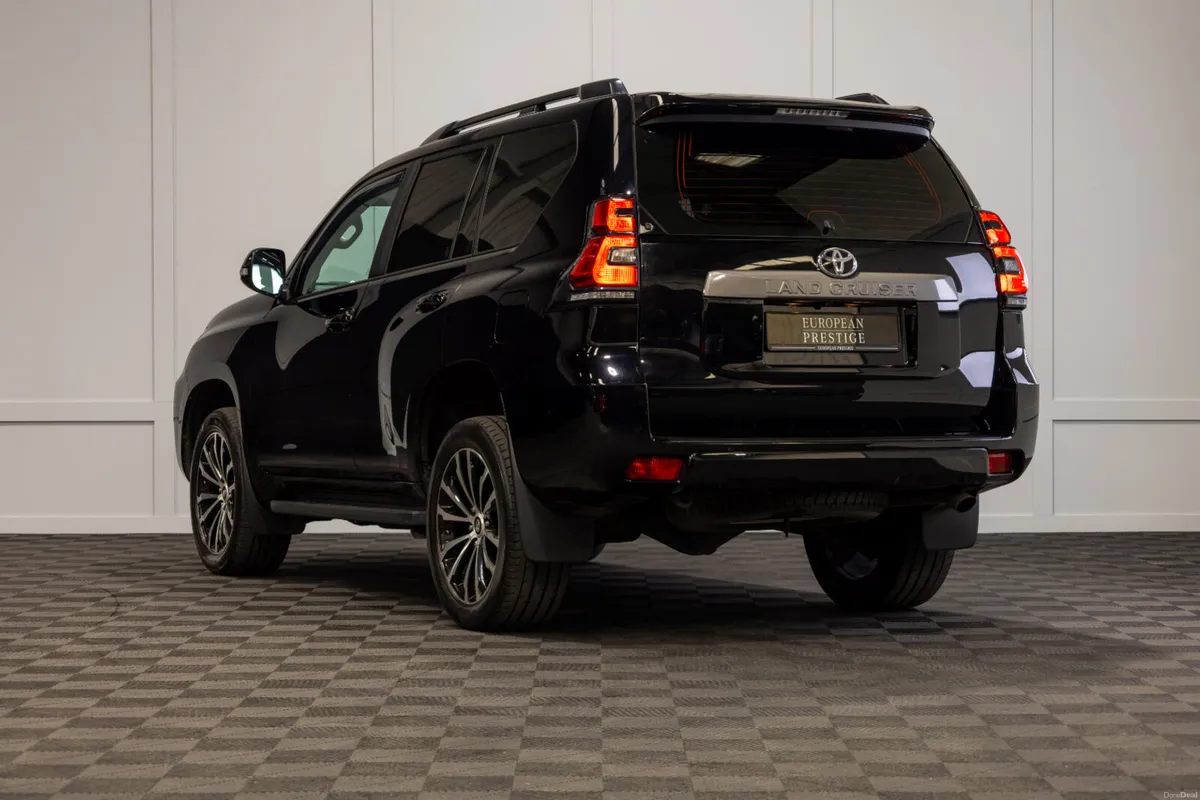 2023 Toyota Land Cruiser LWB 2 Seat Commercial - Image 4