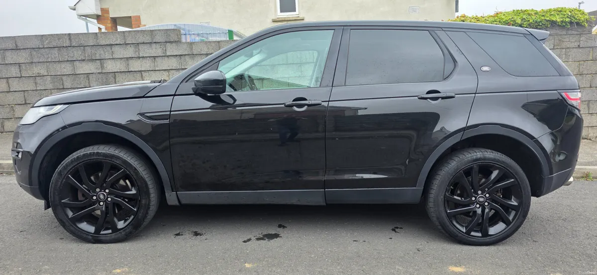 Land Rover Discovery Sport 2016 - Image 5