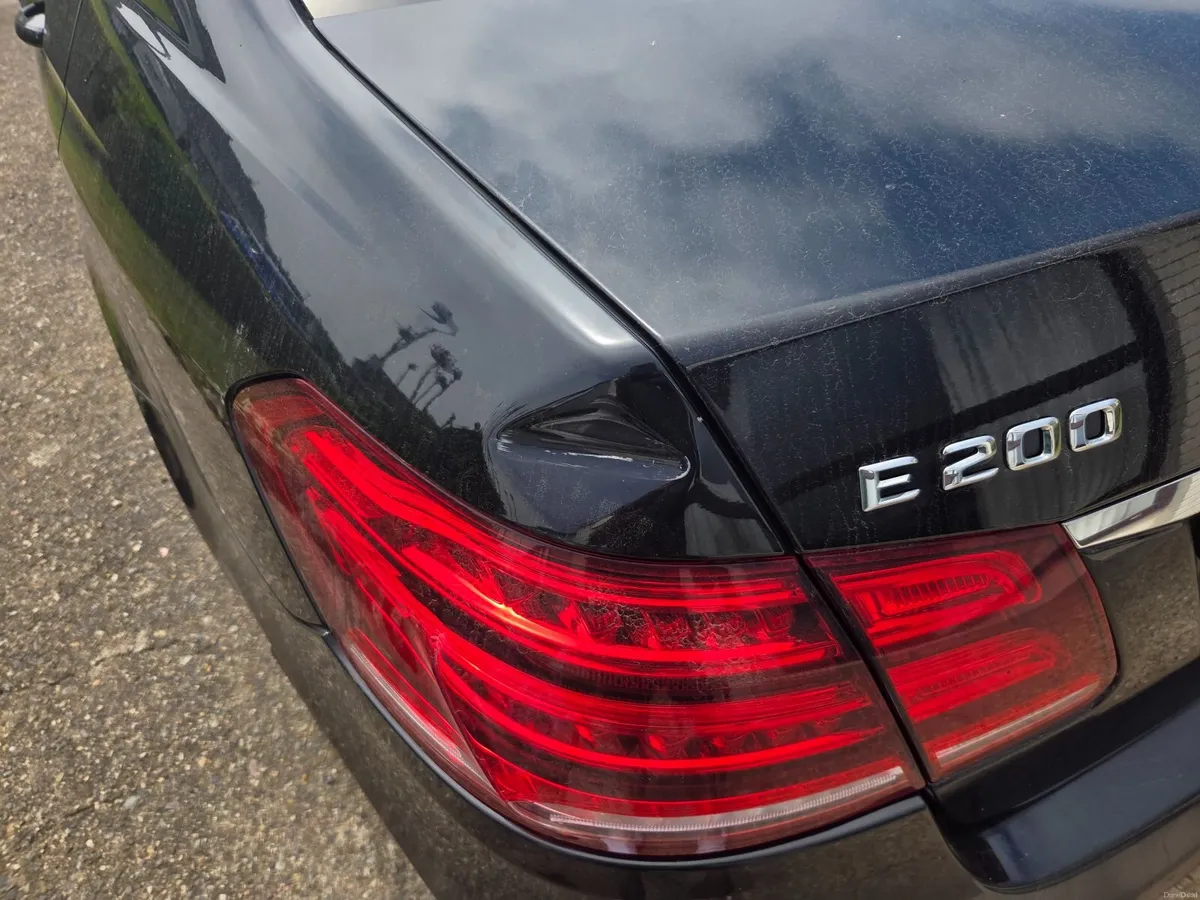 Mercedes-Benz E-Class 2014 - Image 6