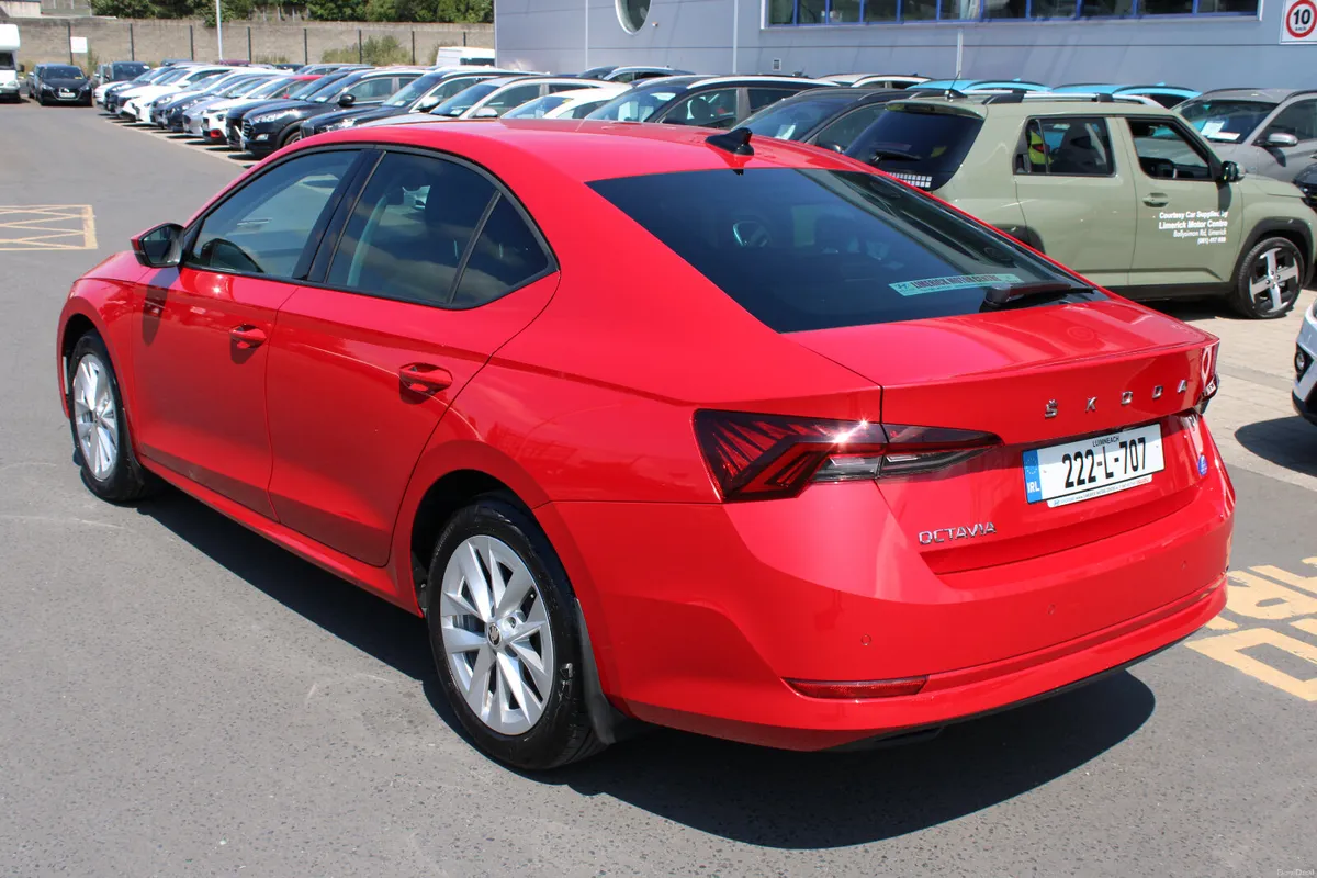 Skoda Octavia 2022 - Image 3