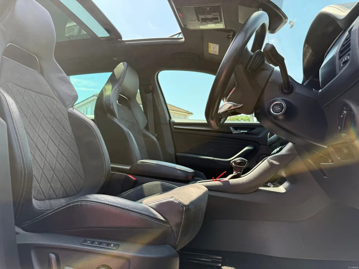 (221) Skoda Kodiaq Sportline - Panoramic Sun Roof - Image 5