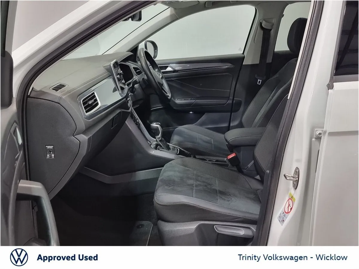Volkswagen T-Roc ** DEPOSIT TAKEN ** STYLE PLUS ** - Image 4