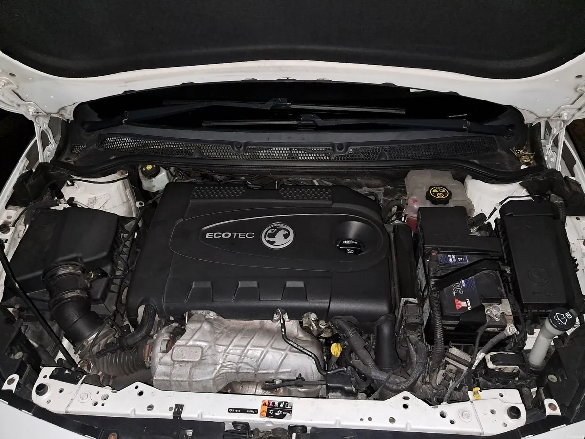 Vauxhall Astra 2014 - Image 4