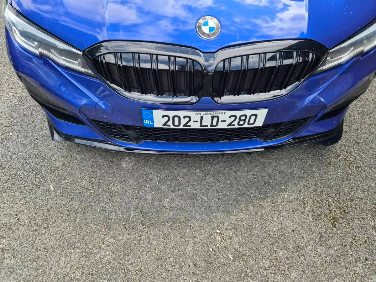 2020 BMW 330e M Sport 292hp Auto - Image 2