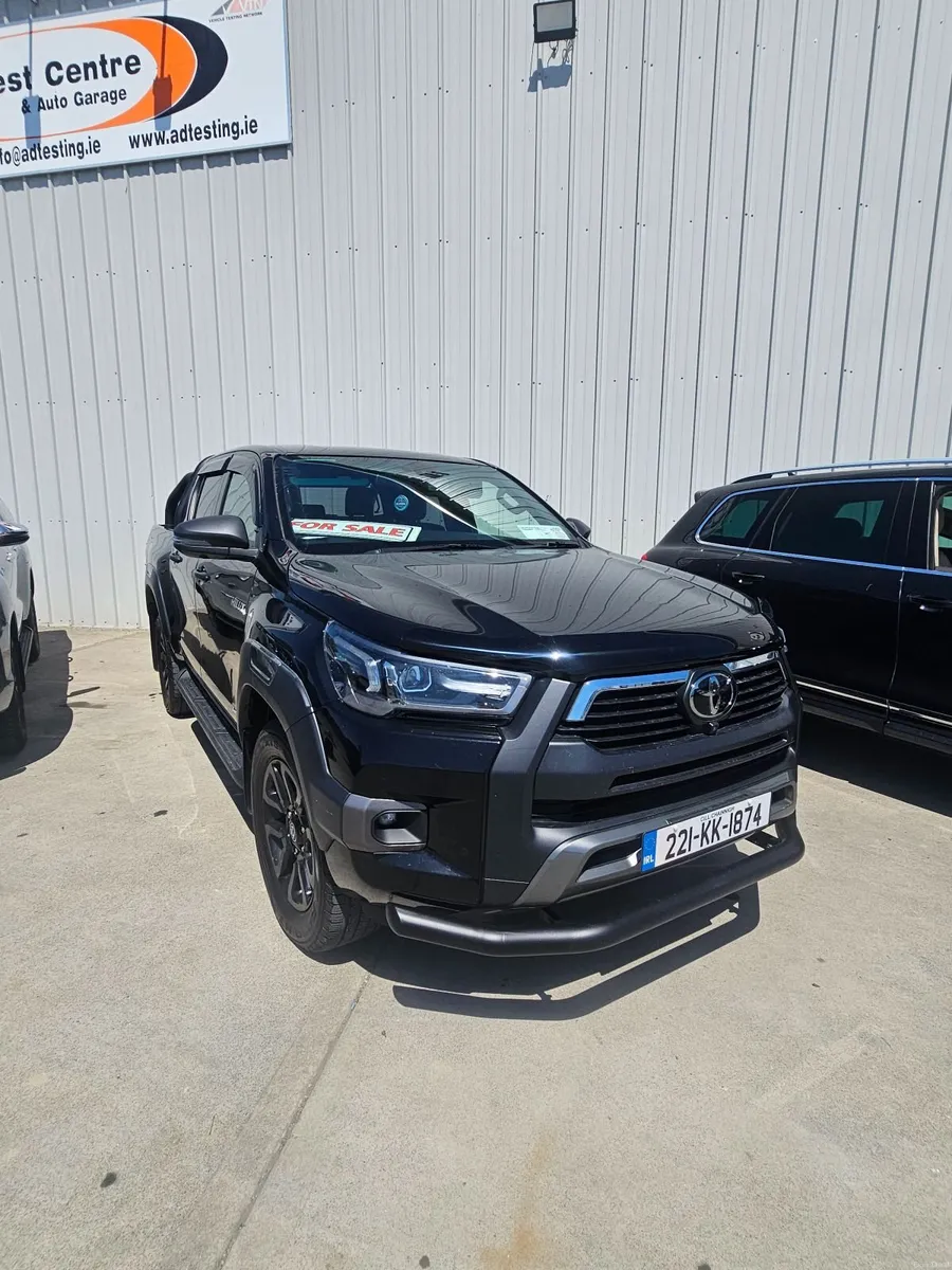 Toyota Hilux 2.8DAD Invincible X 201BHP - Image 2
