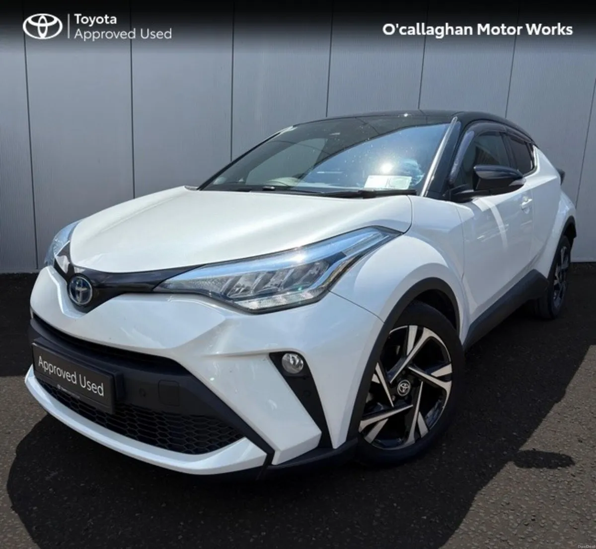 Toyota C-HR HYBRID SPORT BI-TONE 4DR - Image 2
