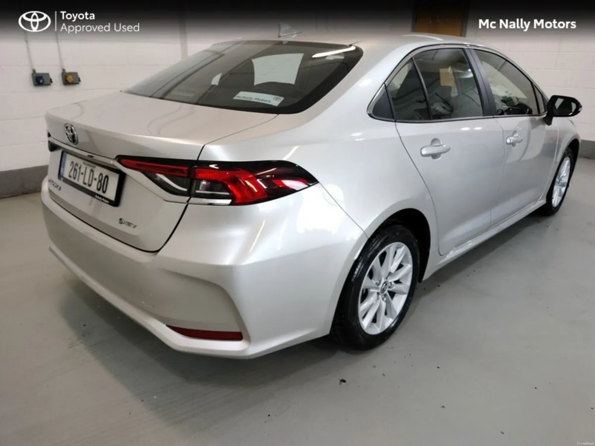 Toyota Corolla SALOON LUNA EX DEMONSTRATOR - Image 3