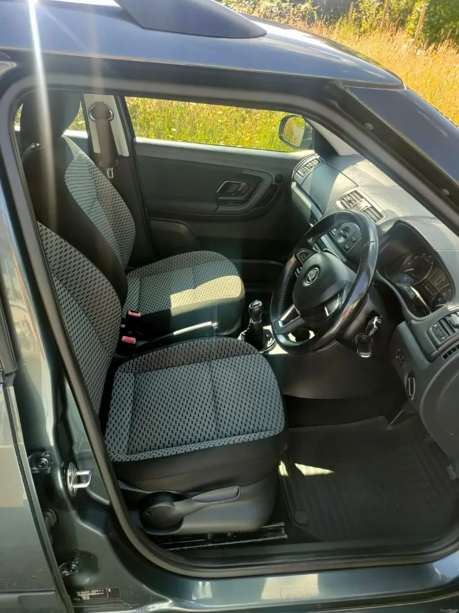2014 Skoda Fabia Estate (Long NCT & Tax) - Image 6
