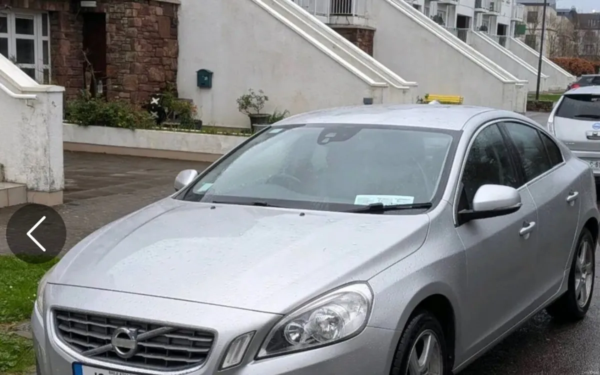 Volvo S60 2012 - Image 1