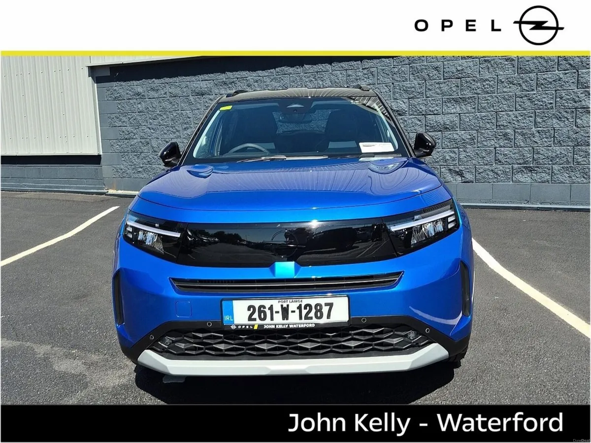 Opel Frontera GS Hybrid Automatic - Image 2