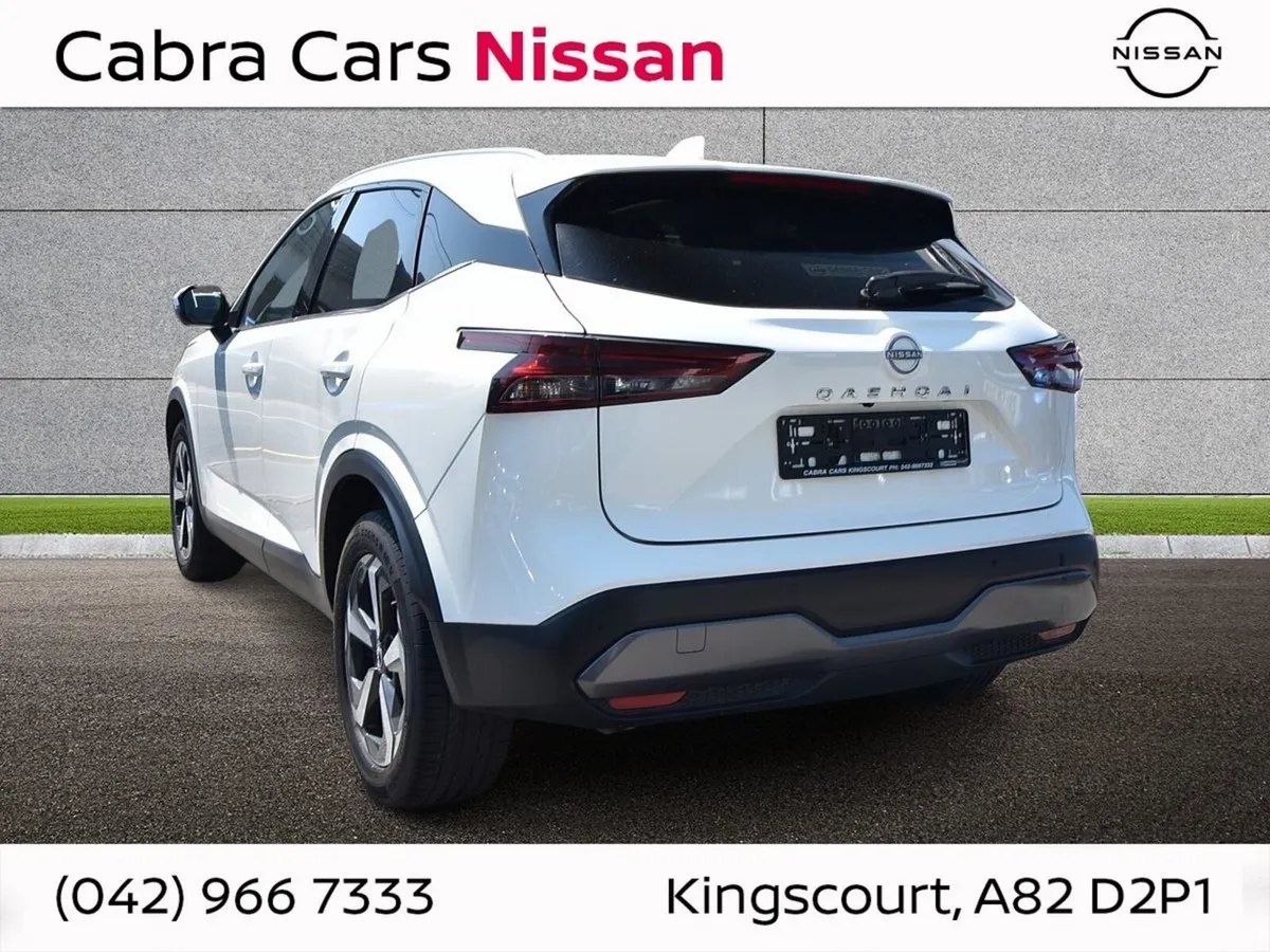 Nissan Qashqai Auto Premium. Pan Roof - Image 5
