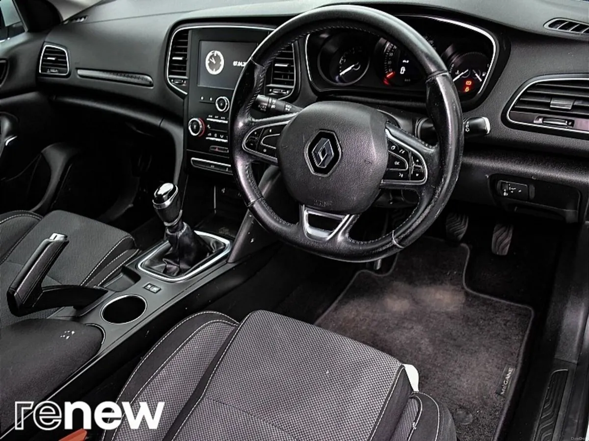 Renault Megane Sport Tourer Play Blue dCi 115 MY18 - Image 6