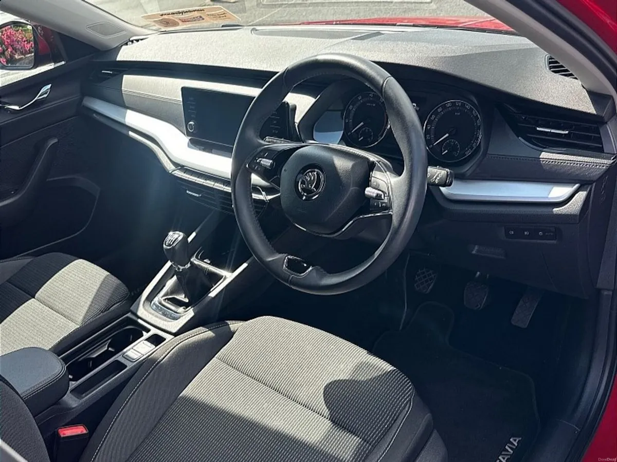 Skoda Octavia OCTAVIA AMB 1.0TSI 110HP - Image 4