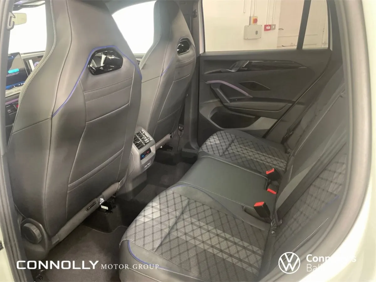 Volkswagen Tiguan R Line 75 Black Pack *In Stock* - Image 6