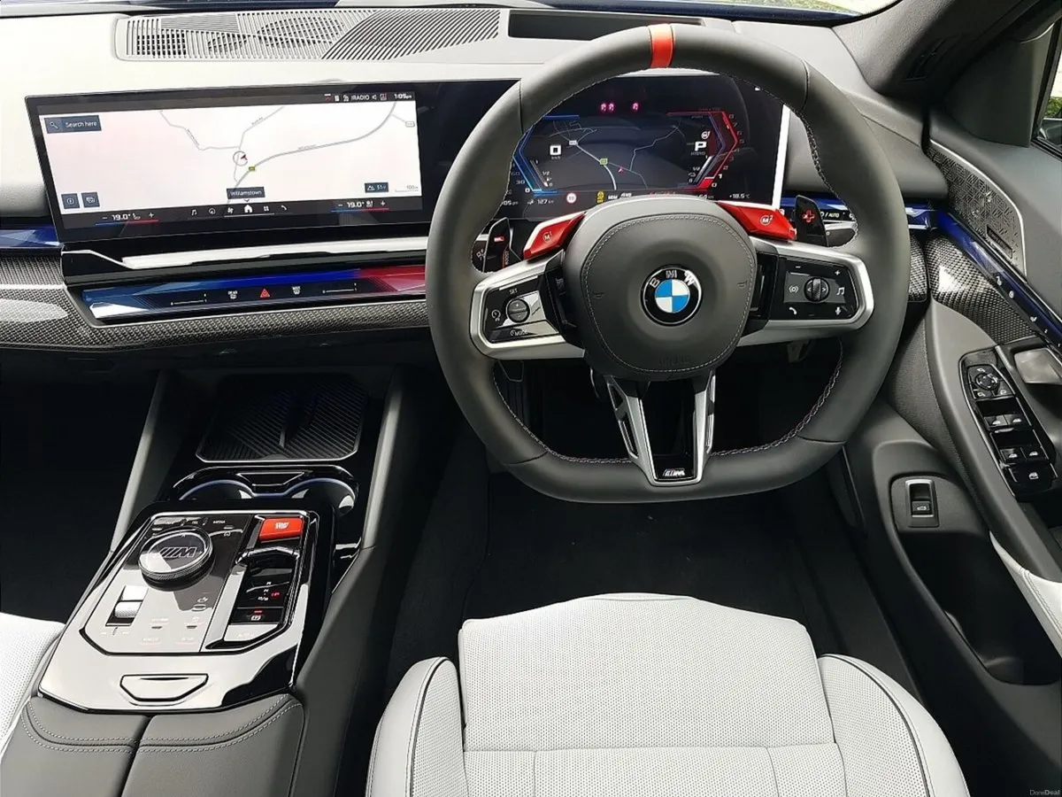BMW M5 Saloon - Image 5