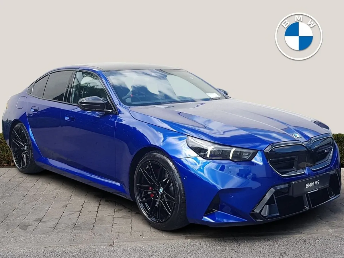 BMW M5 Saloon - Image 1