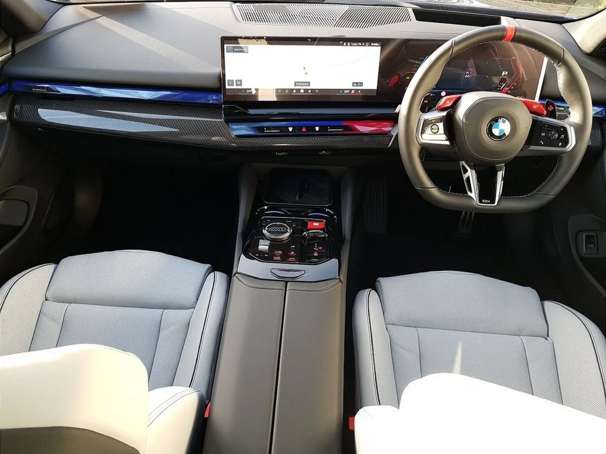 BMW M5 M5 Saloon - Image 4