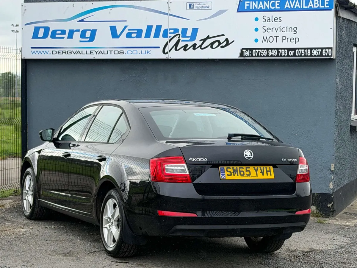 SKODA OCTAVIA 1.6 Octavia SE TDI Semi-Auto 5dr - Image 6