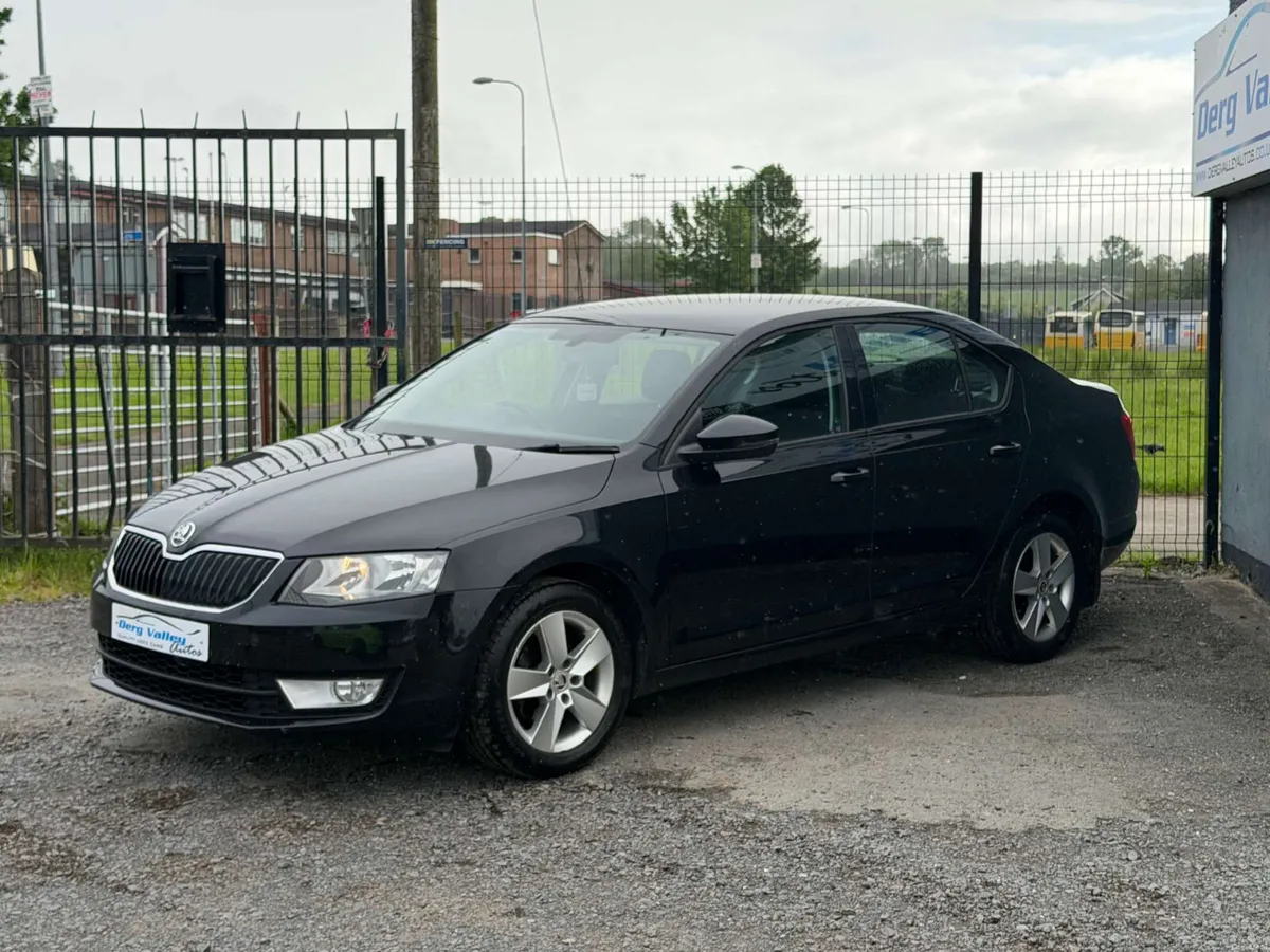 SKODA OCTAVIA 1.6 Octavia SE TDI Semi-Auto 5dr - Image 4