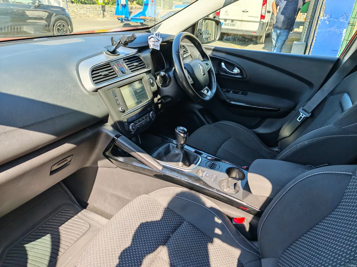 2017 Renault Kadjar 1.6 DCI DYNAMIQUE NAV - Image 5