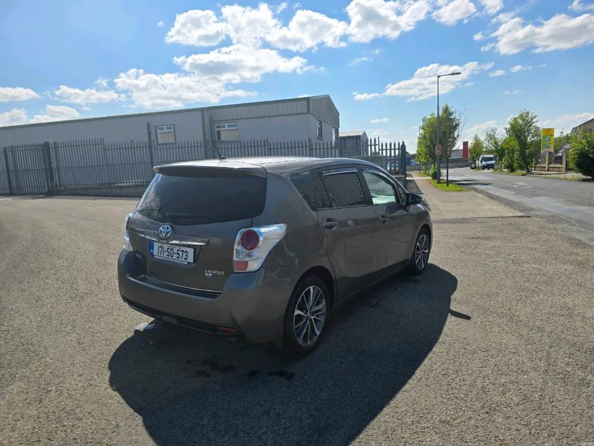 Toyota Verso sol Skyview 2017 1.6 Diesel - Image 3