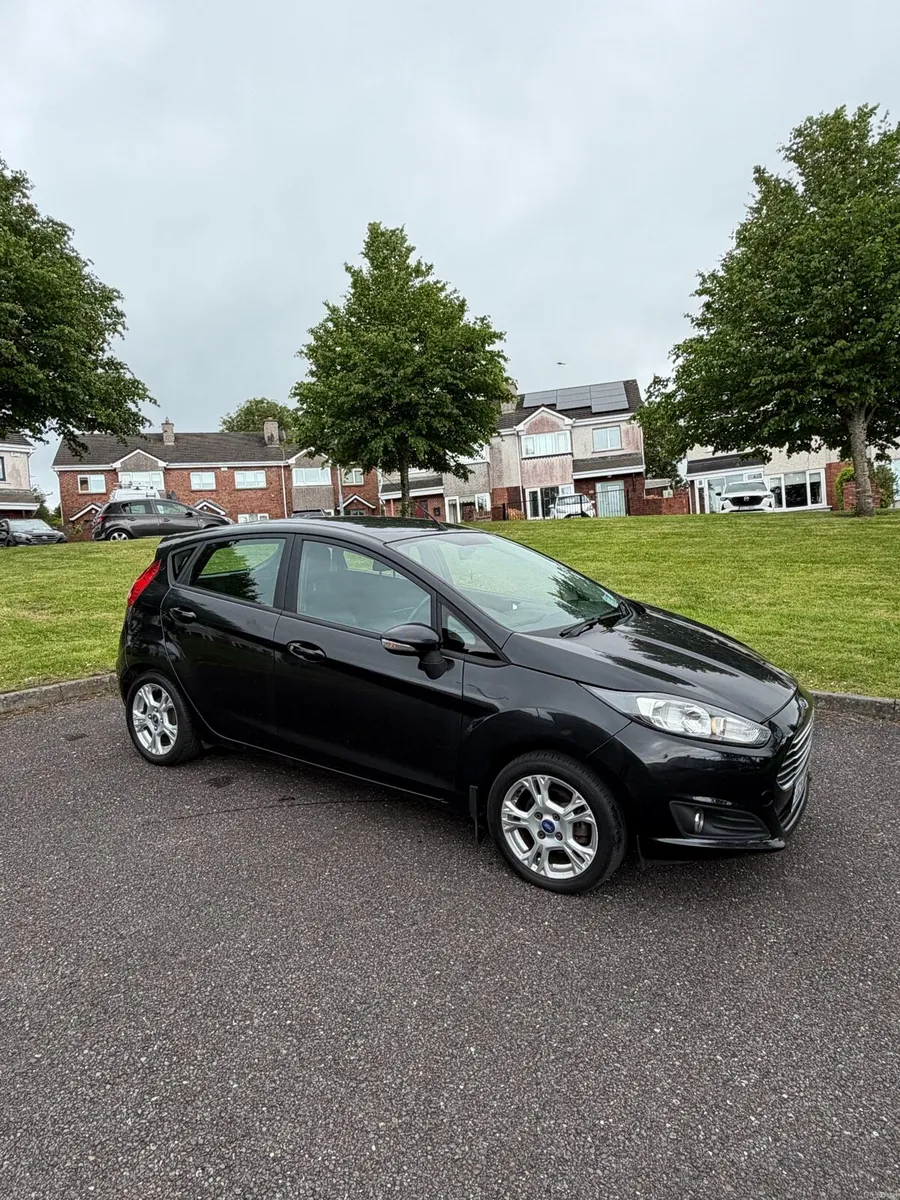 2013 ford fiesta 1.0 petrol nct 04-27 - Image 4