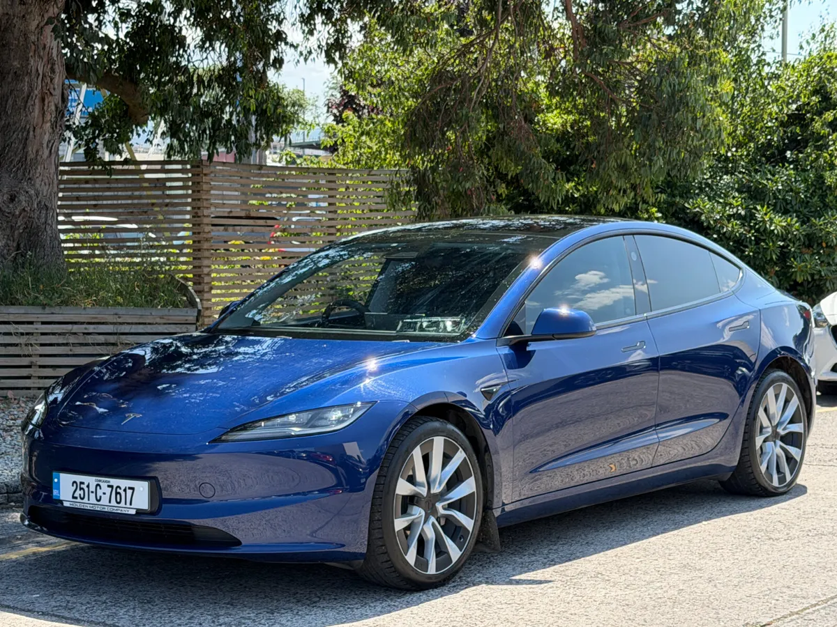 2025 Tesla Model 3. DUAL MOTOR. AWD. LONG RANGE - Image 1
