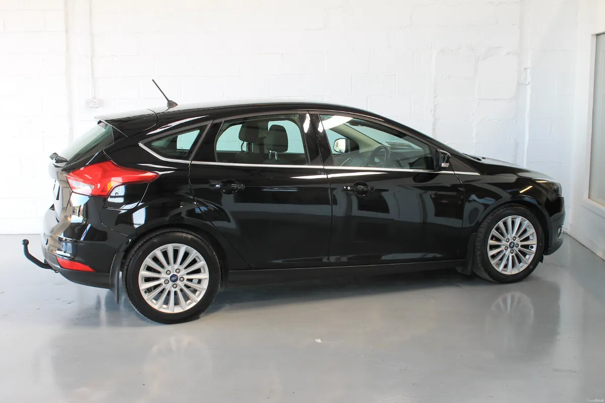 Ford Focus 2019, Titanium Finance Arranged - Image 5