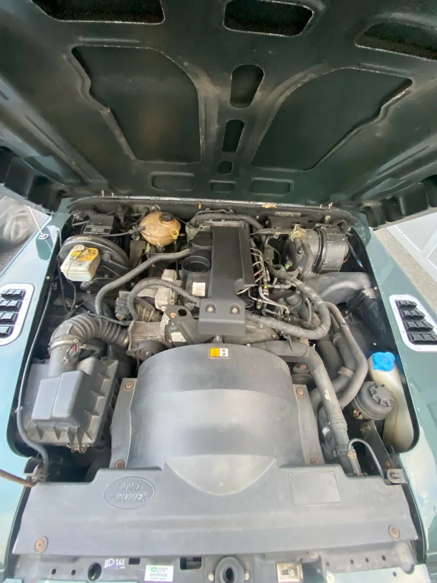 Defender 110 - Image 3