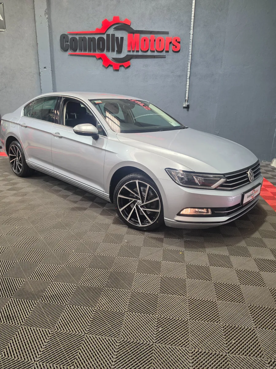 Volkswagen Passat 2015 - Image 4