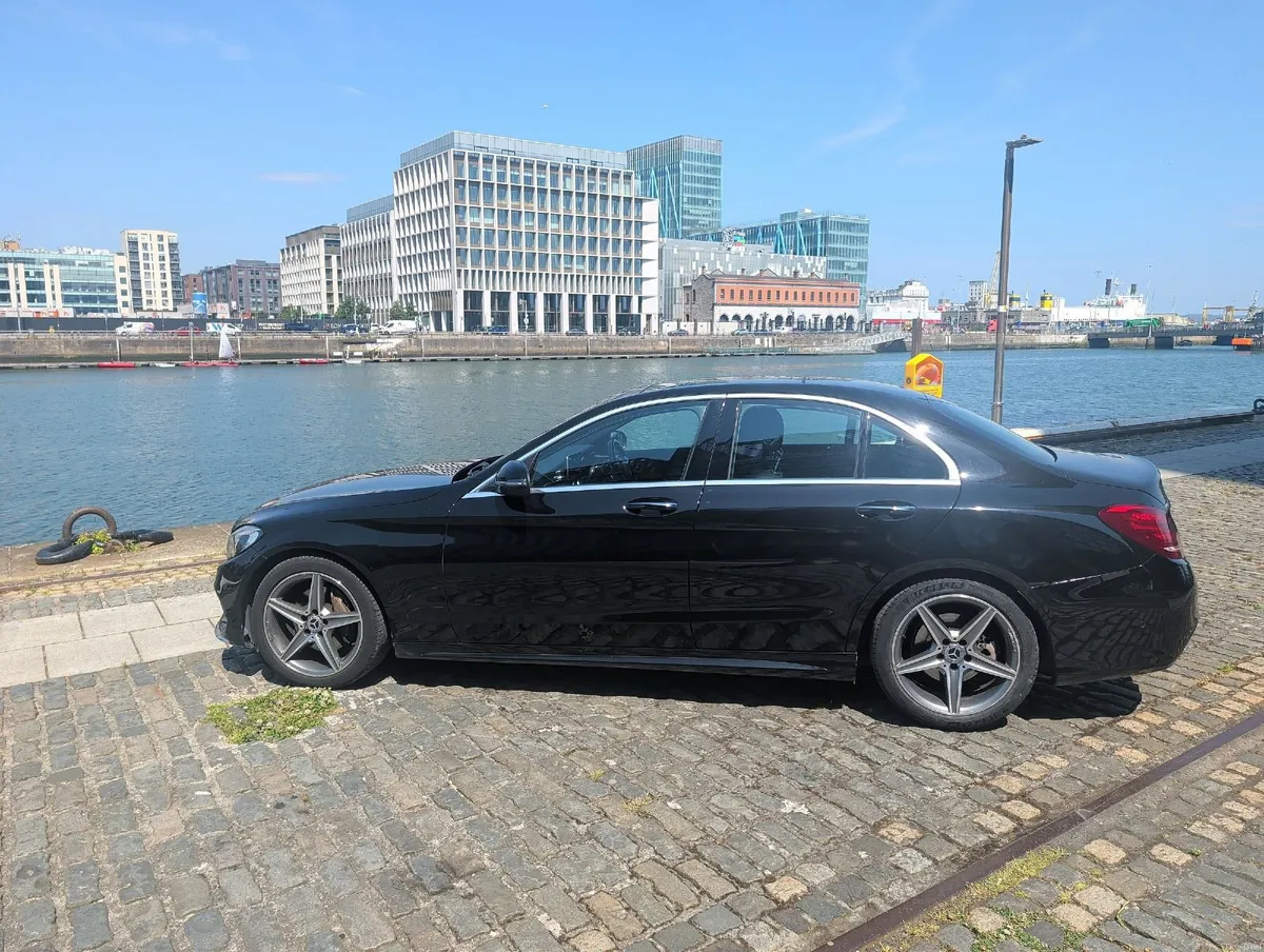 2017 Mercedes-Benz C220d AMG Line Auto - Image 4